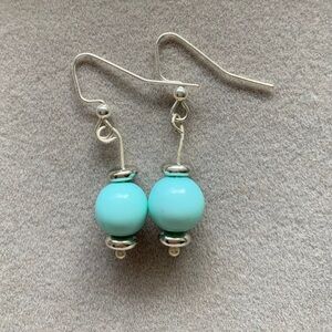NWOT Aqua blue bead silver fish hook wire drop earrings.